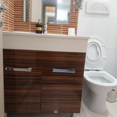 Liaemma * Βουκουρέστι