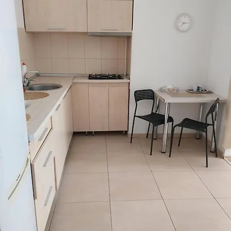 Liaemma Appartement *